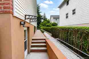 640 S 5th Ave - Photo 1 of 1
