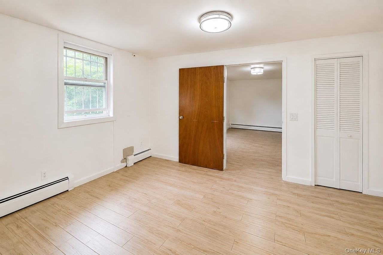 640 S 5th Ave - Photo 4 of 6