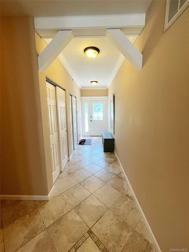 245 Beach Breeze Ln - Photo 2 of 25