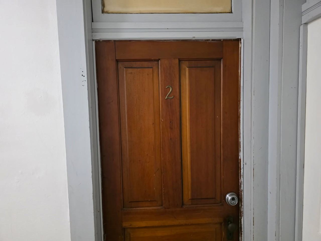 171 E Washington St #1