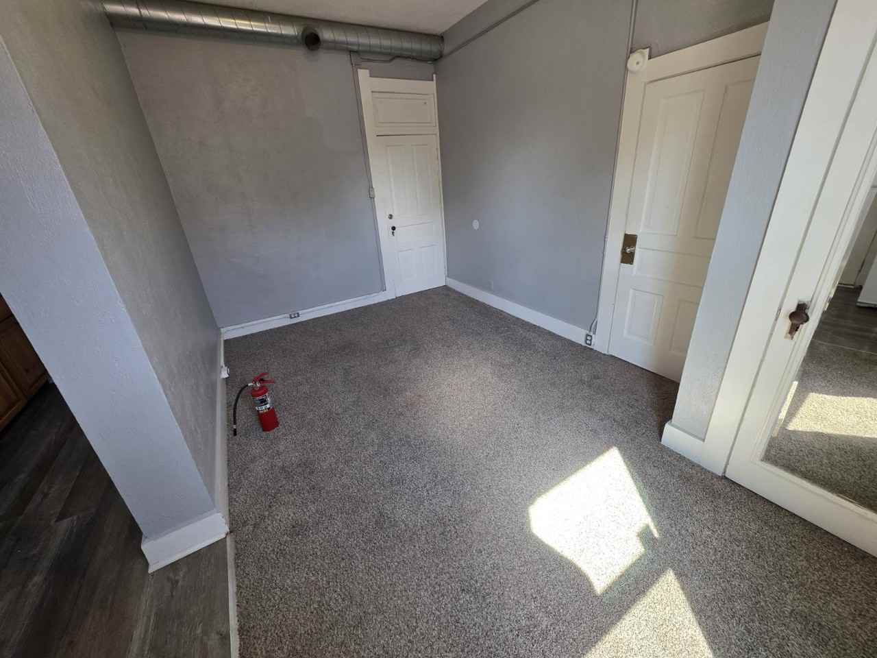 171 E Washington St #1 - Photo 2 of 6