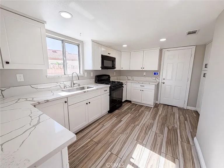 16960 Sorrento Lane - Photo 3 of 9