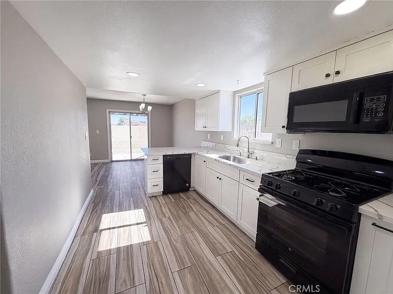 16960 Sorrento Lane - Photo 4 of 9