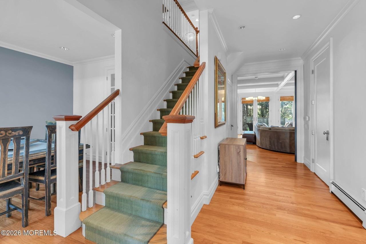 95 E River Rd - Photo 6 of 34
