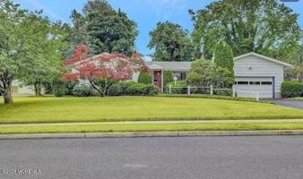 featured image of 224 Howard Ave