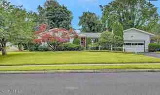 224 Howard Ave - Photo 1 of 1