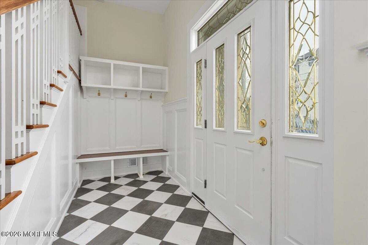 410 1st Ave - Photo 2 of 50