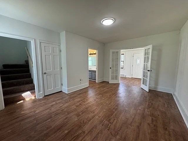 526 N 8th St - Photo 3 of 12