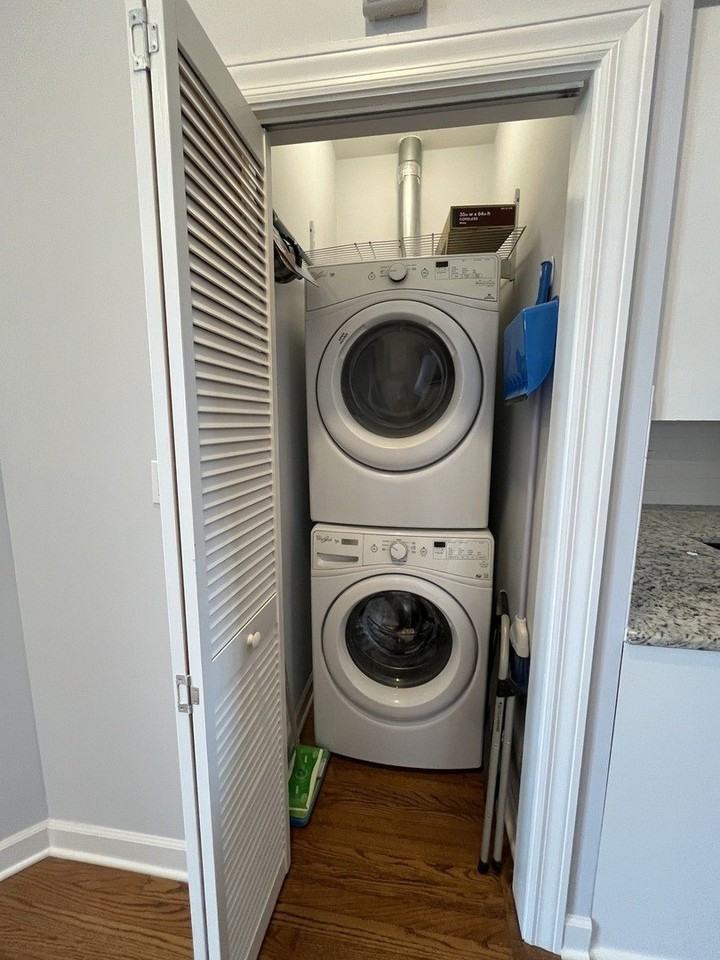 2840 W Addison St #3S - Photo 5 of 13