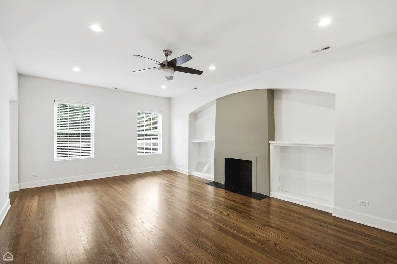 6914 N Sheridan Rd #1 - Photo 2 of 38