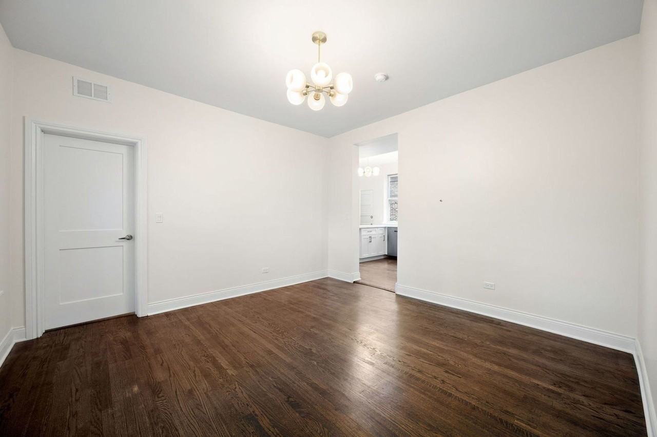 1338 W Hollywood Ave #3 - Photo 7 of 18