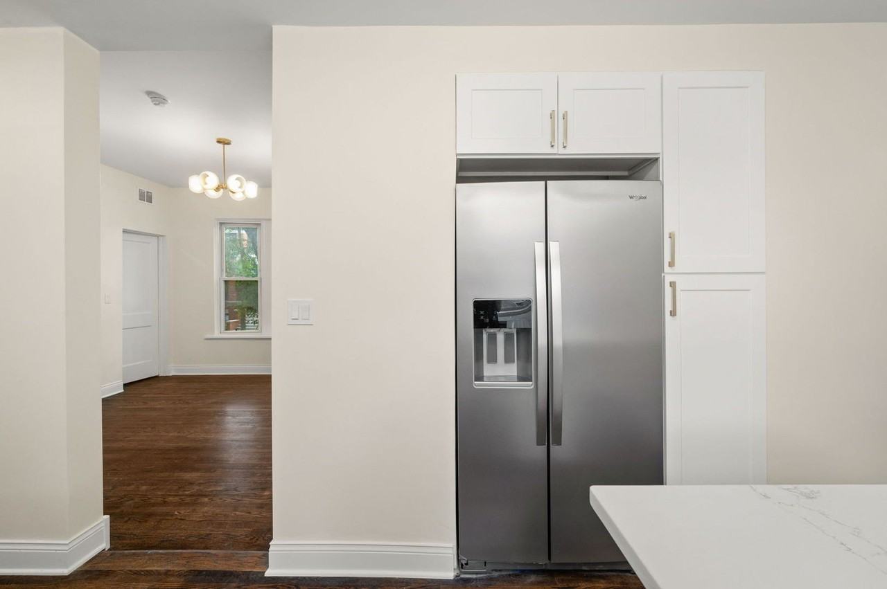 1338 W Hollywood Ave #3 - Photo 4 of 18