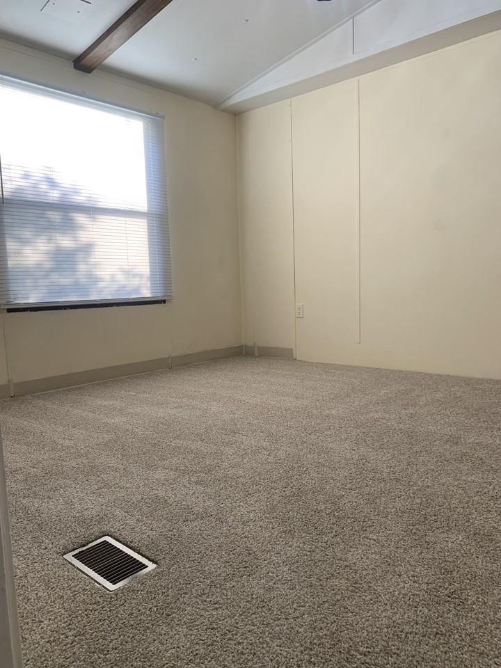 1711 Roscoe Howey Rd #1 - Photo 7 of 9