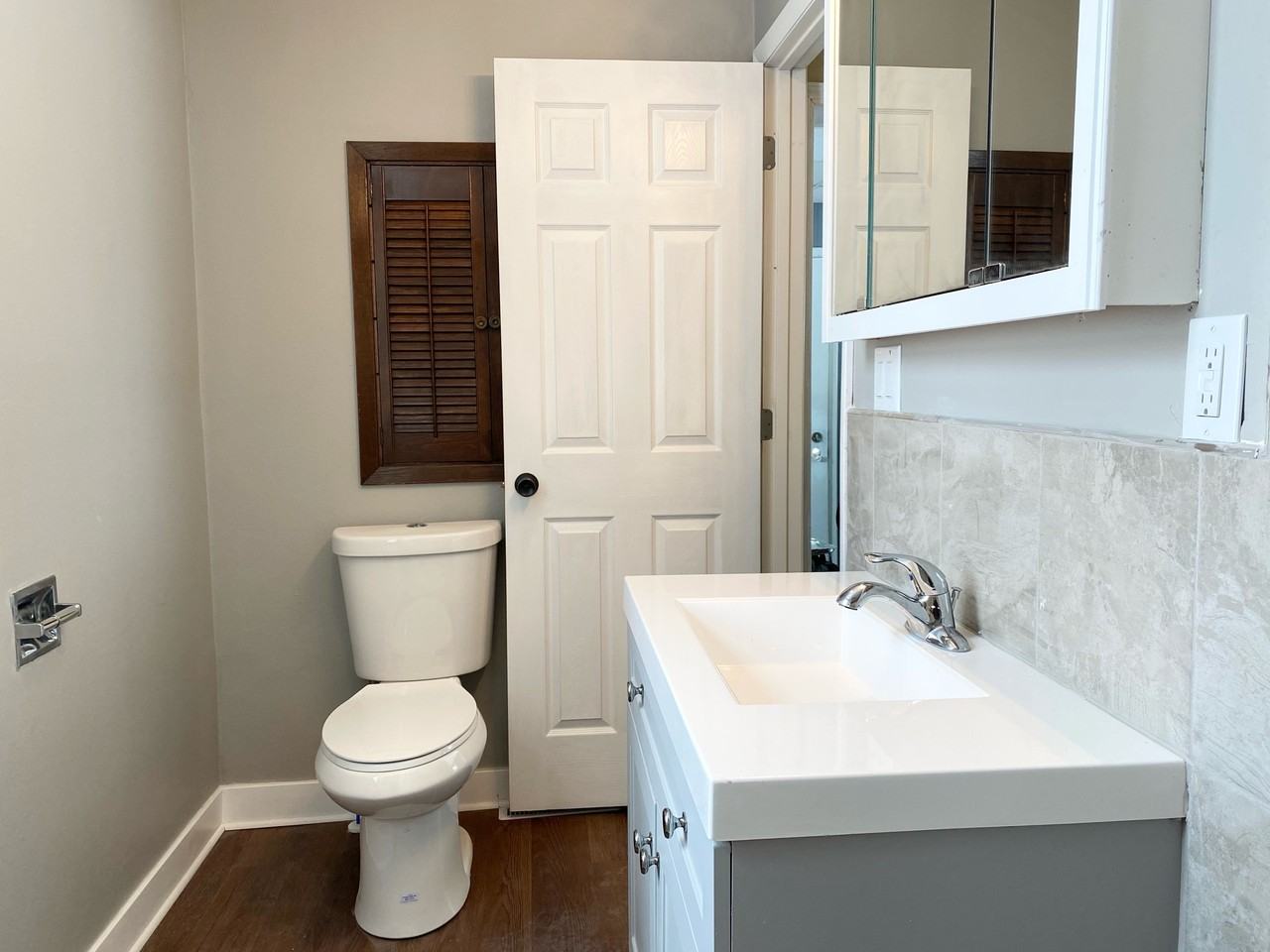 985 28th St #1 - Photo 6 of 13