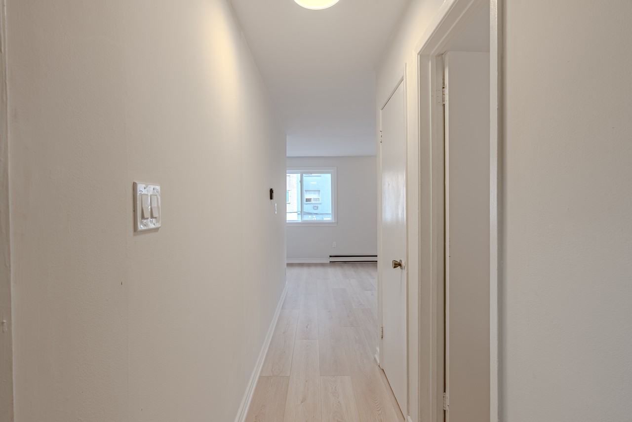 112 Atlantic Avenue #B - Photo 5 of 23