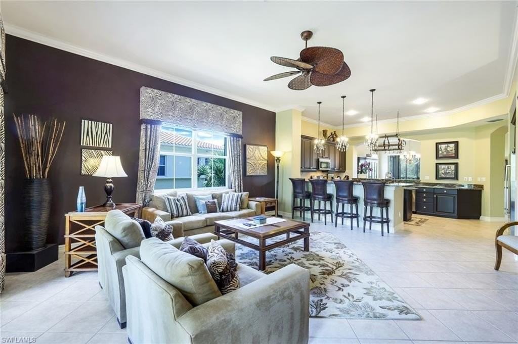 2826 Tiburon Blvd E #103 - Photo 5 of 21