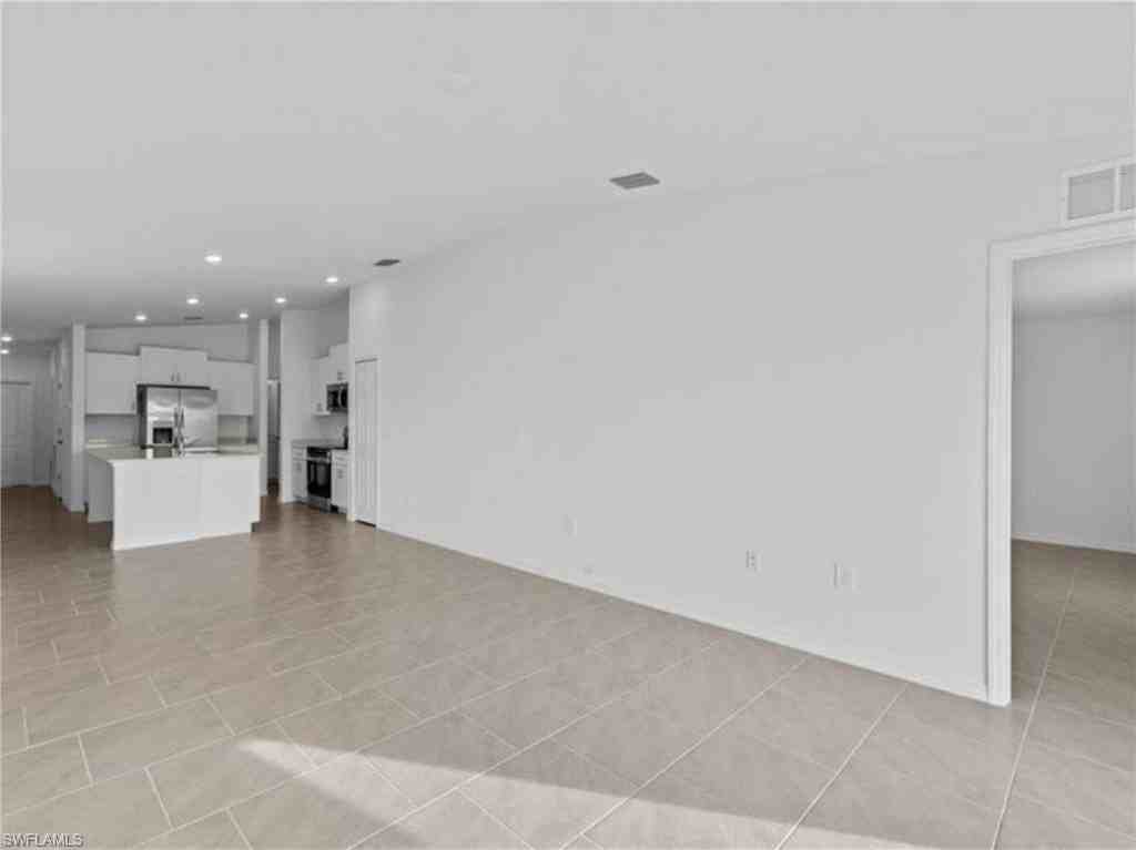 17531 Monte Isola Way - Photo 5 of 12