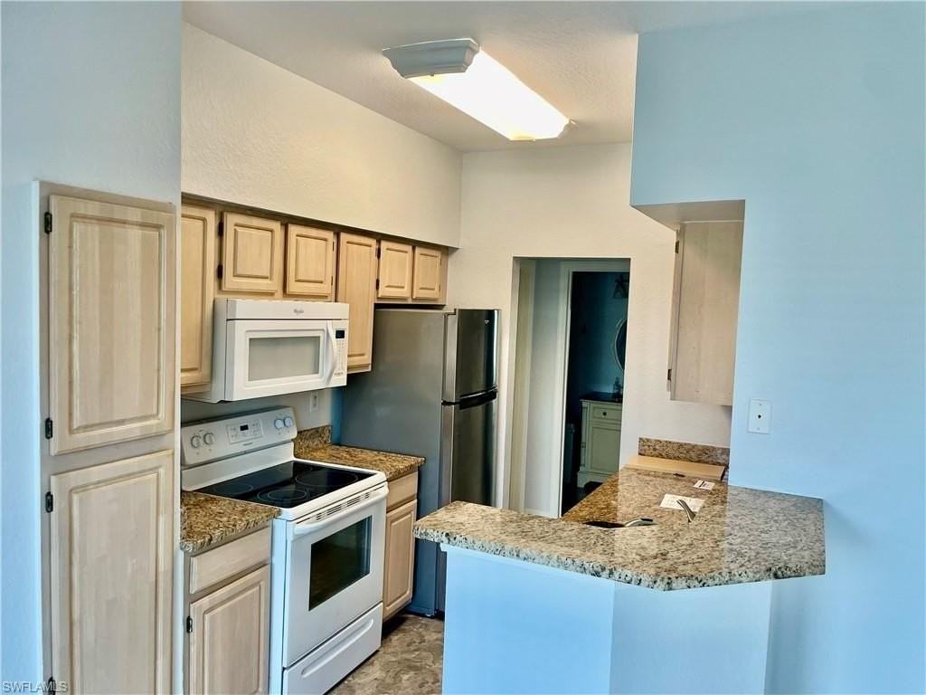 23600 Walden Center Dr #302 - Photo 4 of 12