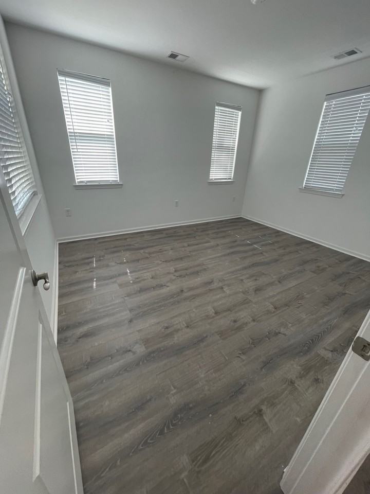 4024 Trenwith Ln #1 - Photo 5 of 17