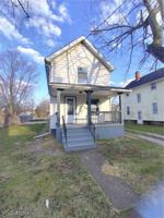 featured image of 329 Charles Ave Se