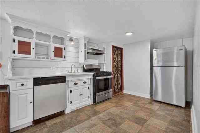 3817 Palmyra St #B1 - Photo 7 of 12