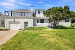 featured image of 1567 E 22nd St