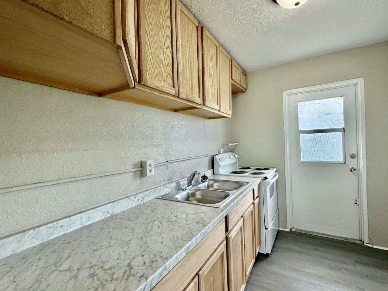 8 E Main St #61 - Photo 7 of 8