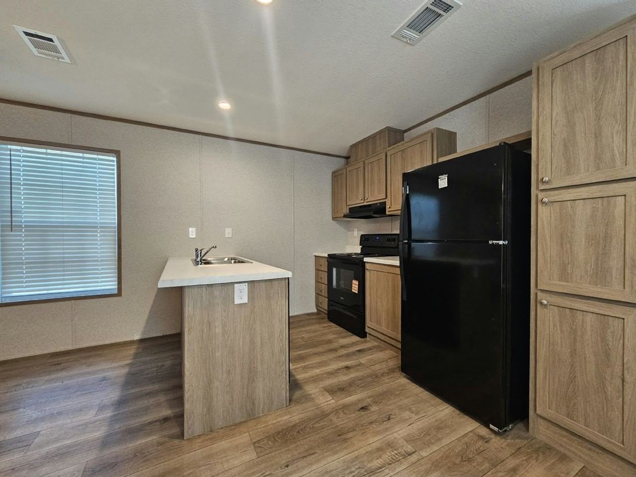 551 James Ct #2130 - Photo 3 of 13