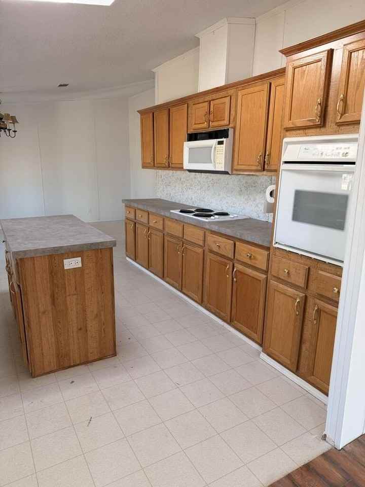 8800 W County Road 166 - Photo 4 of 15