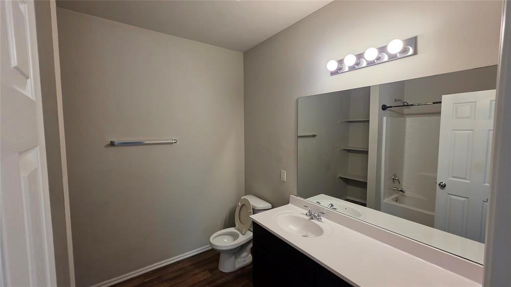 10012 Wimbledon Ct - Photo 6 of 22