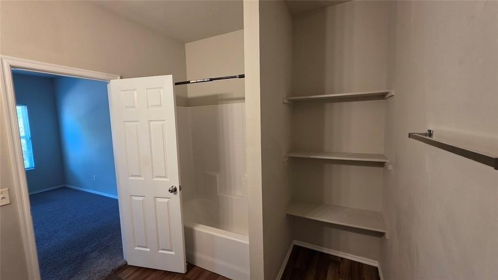10012 Wimbledon Ct - Photo 7 of 22