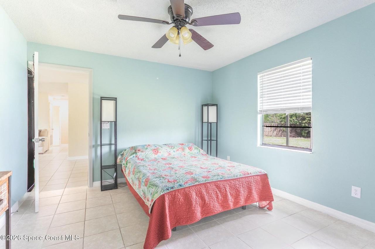 1263 San Matio St Se #1 - Photo 5 of 10