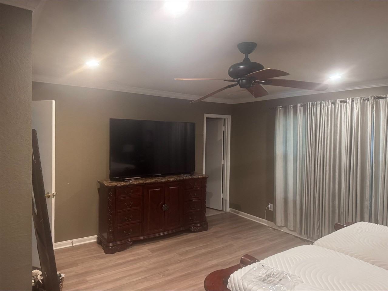 4007 Fairhope Oak St - Photo 3 of 9