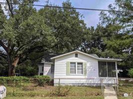 featured image of 8320 Binkley St