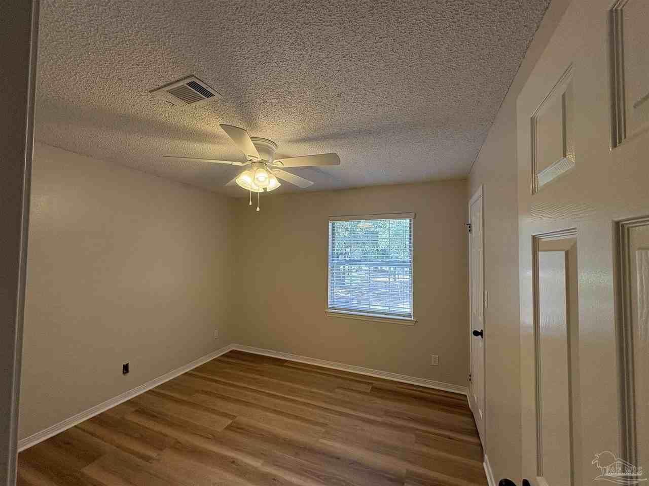 7098 W Gardner St - Photo 7 of 21