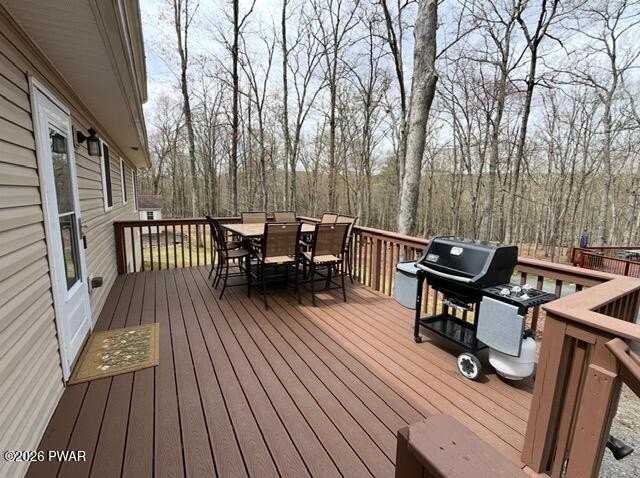 129 Laurel Rd - Photo 2 of 26