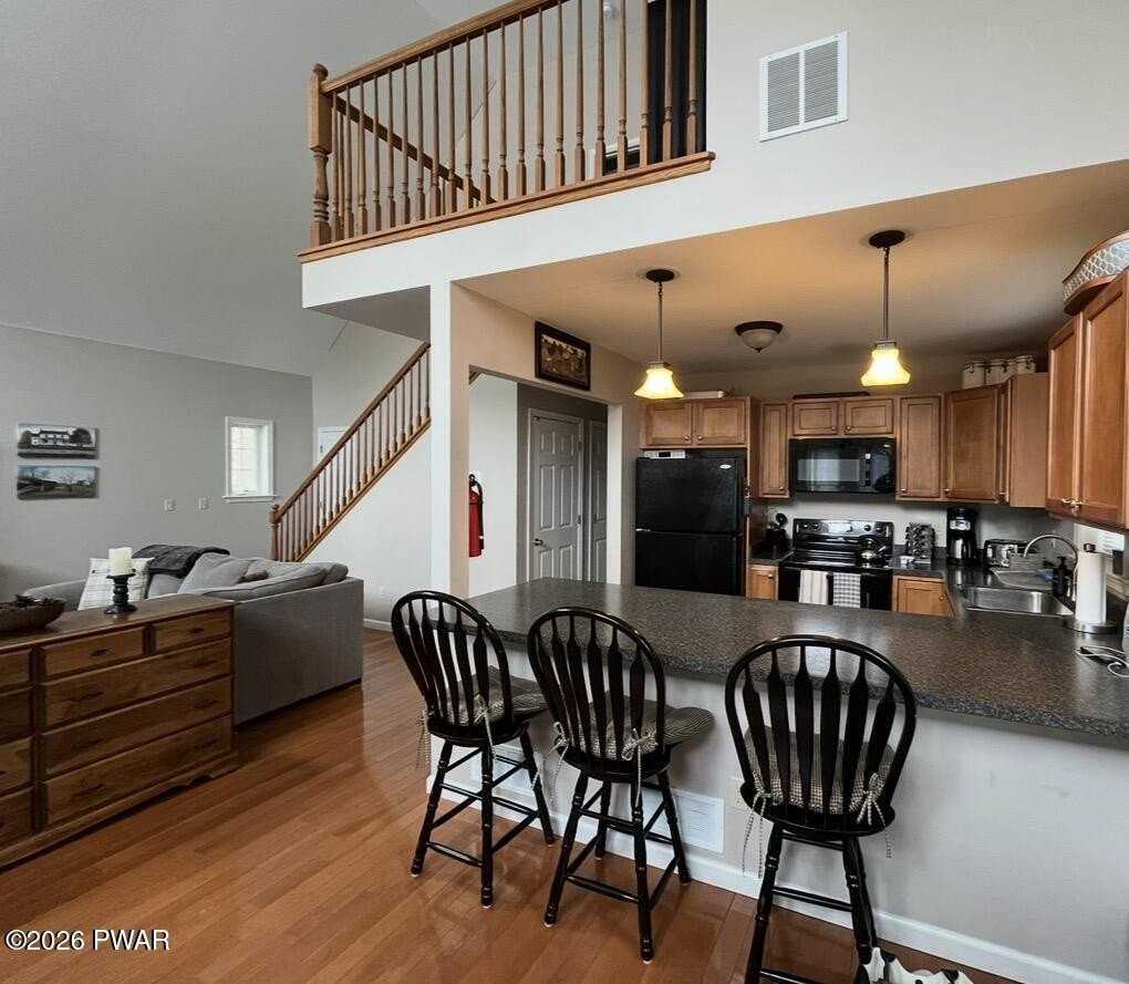 129 Laurel Rd - Photo 5 of 26