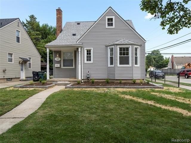 1027 S Wilson Ave - Photo 2 of 34