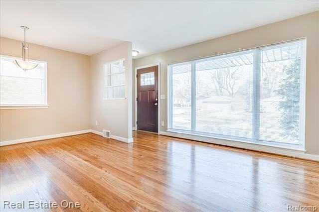 1811 Nakota Rd - Photo 3 of 27