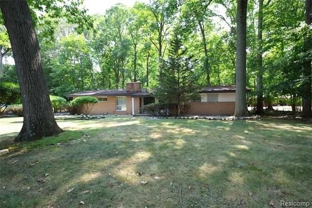 23695 Oak Glen Dr - Photo 2 of 28