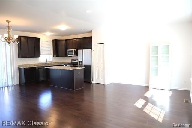 28561 Melanie Ln - Photo 2 of 21
