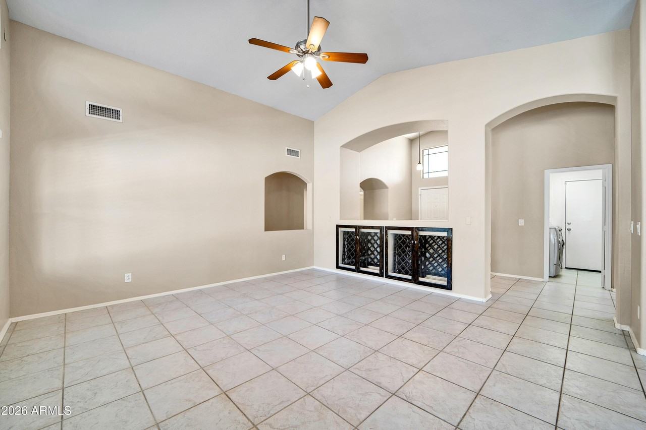 6434 W Kristal Way - Photo 6 of 41
