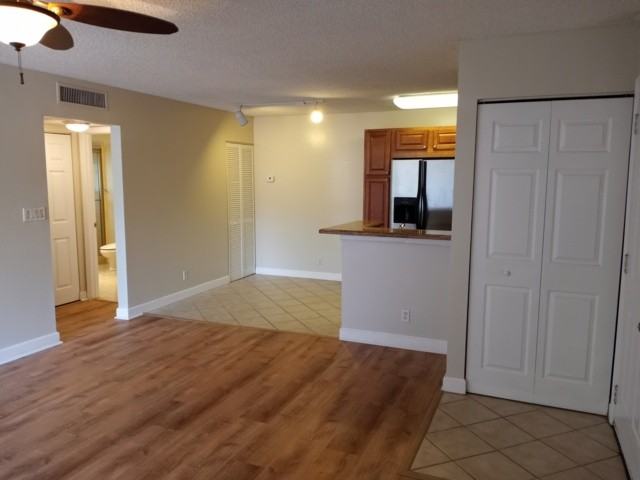 801 Lyons Rd - Photo 3 of 27