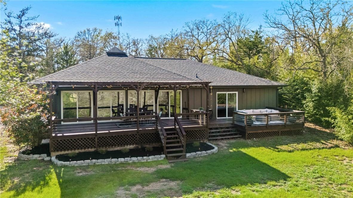 8052 Perry Ln - Photo 2 of 45
