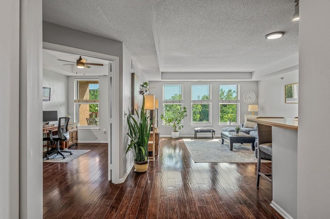 515 N 1st St #405 - Photo 7 of 45