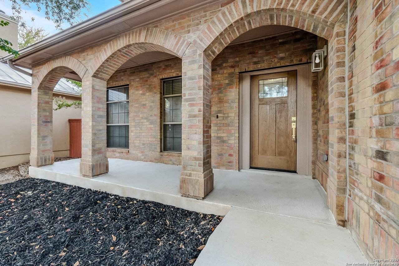 111 Westwood Way - Photo 2 of 43