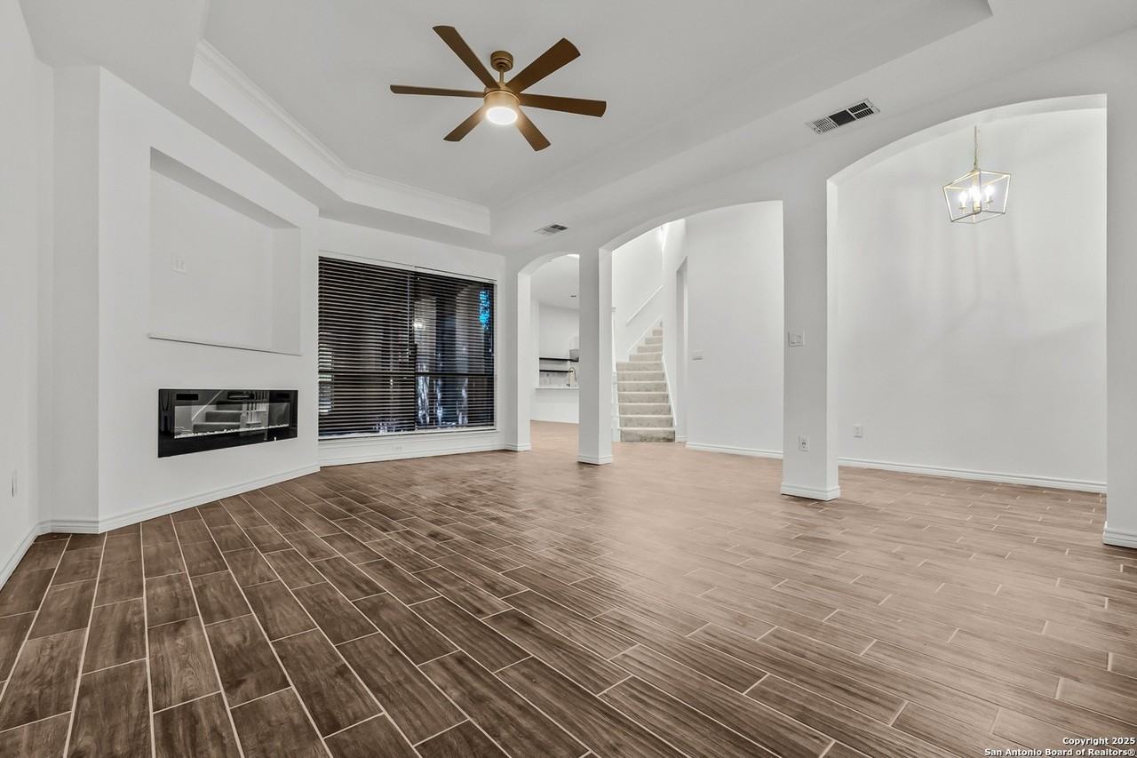 111 Westwood Way - Photo 6 of 43