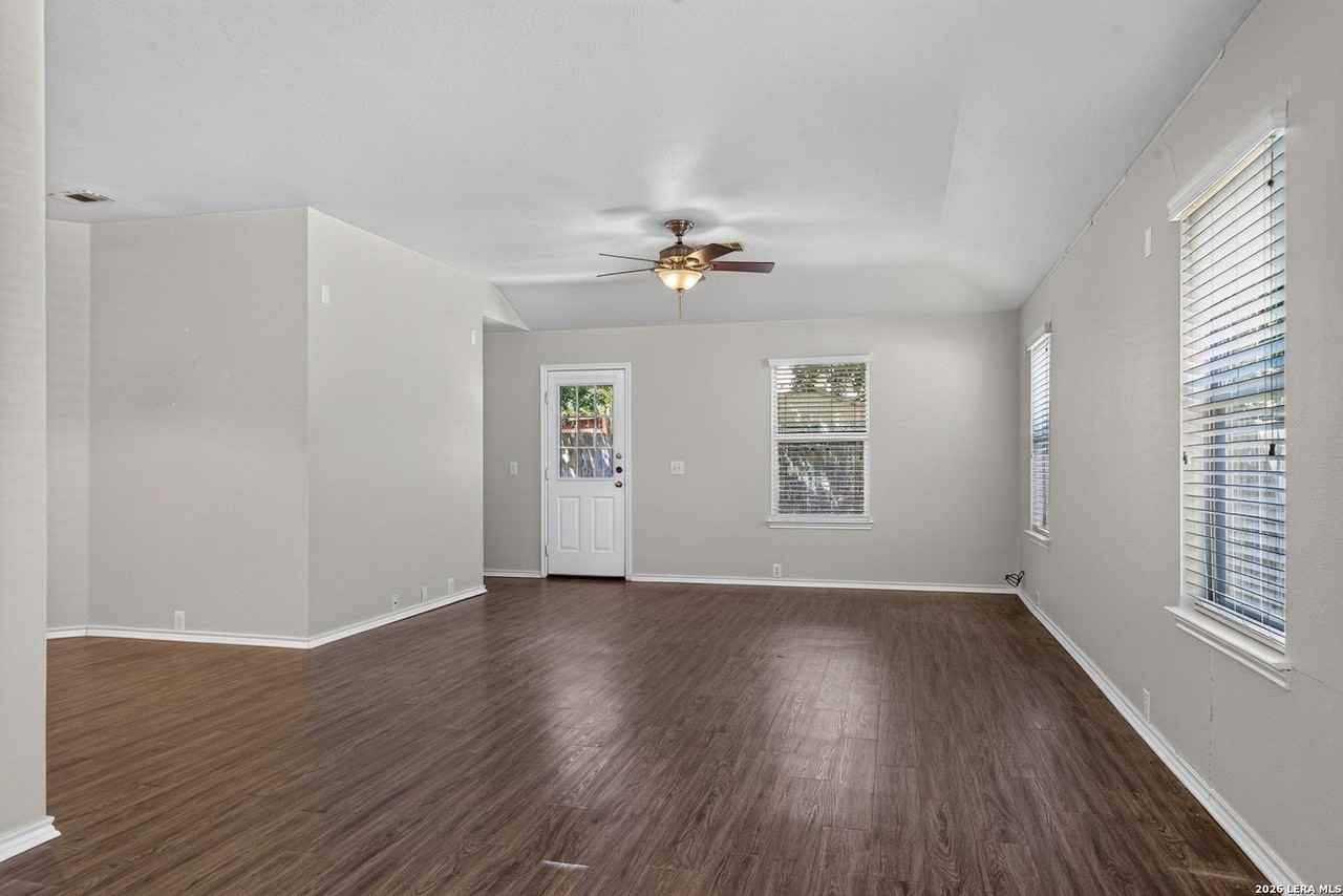 5240 Brookline - Photo 6 of 31
