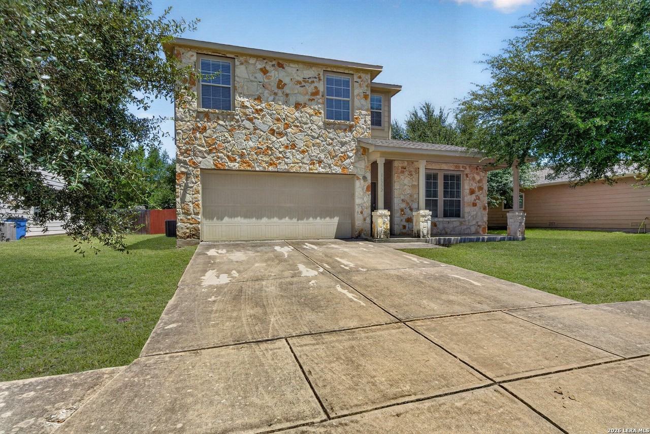 16222 Galloping Oak Knl - Photo 2 of 37
