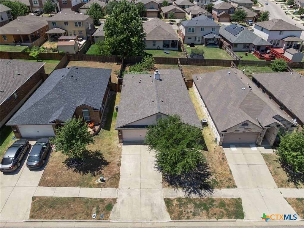 9513 Fratelli Ct - Photo 4 of 32